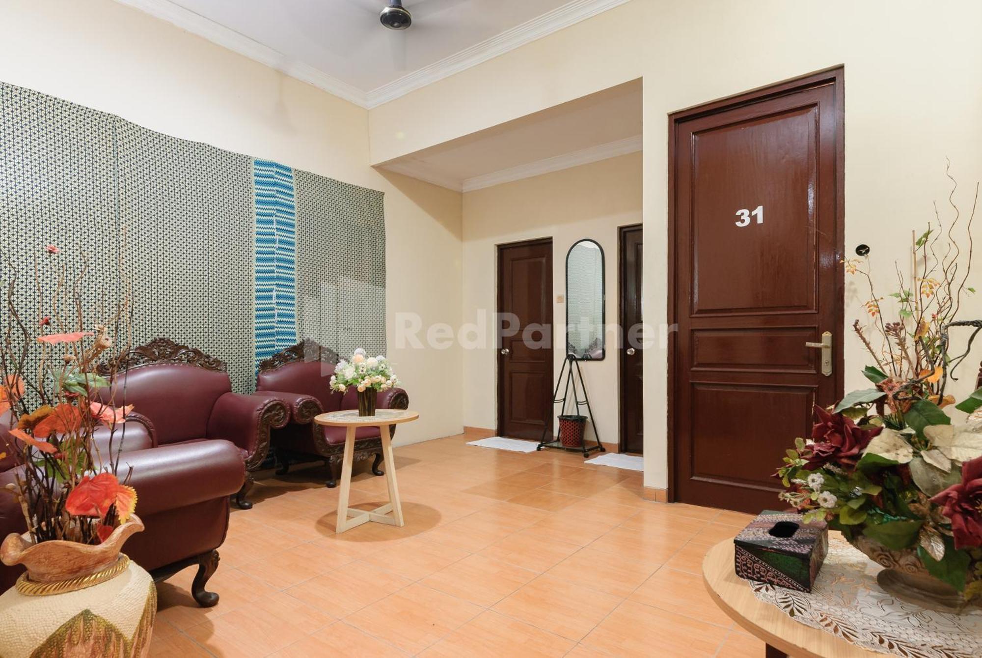 Sr Residence Near Mall Ciputra Cibubur Mitra Reddoorz Bekasi Extérieur photo