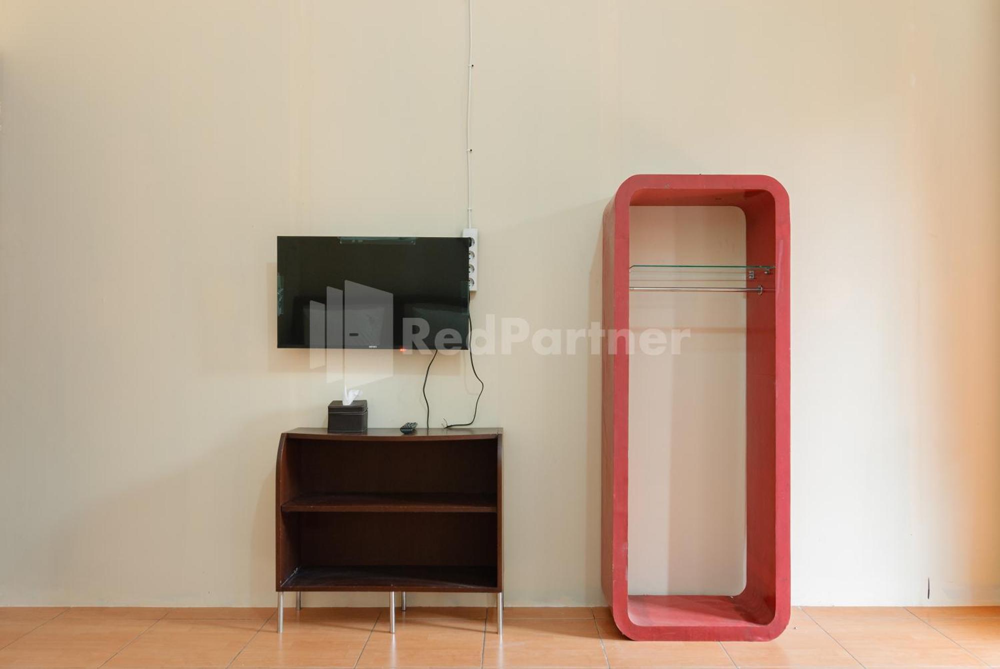Sr Residence Near Mall Ciputra Cibubur Mitra Reddoorz Bekasi Extérieur photo