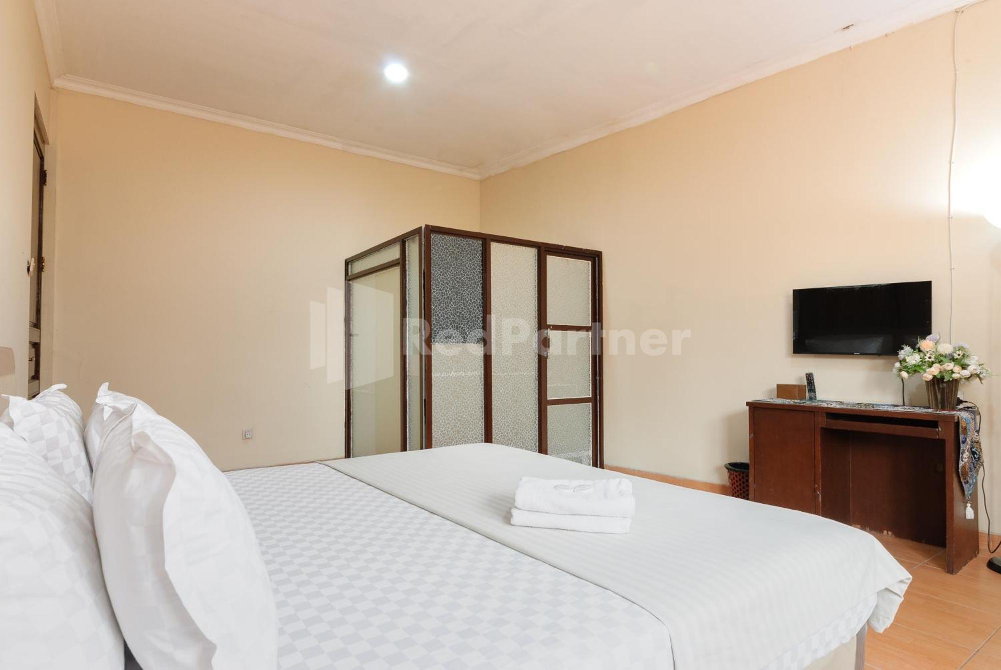 Sr Residence Near Mall Ciputra Cibubur Mitra Reddoorz Bekasi Extérieur photo